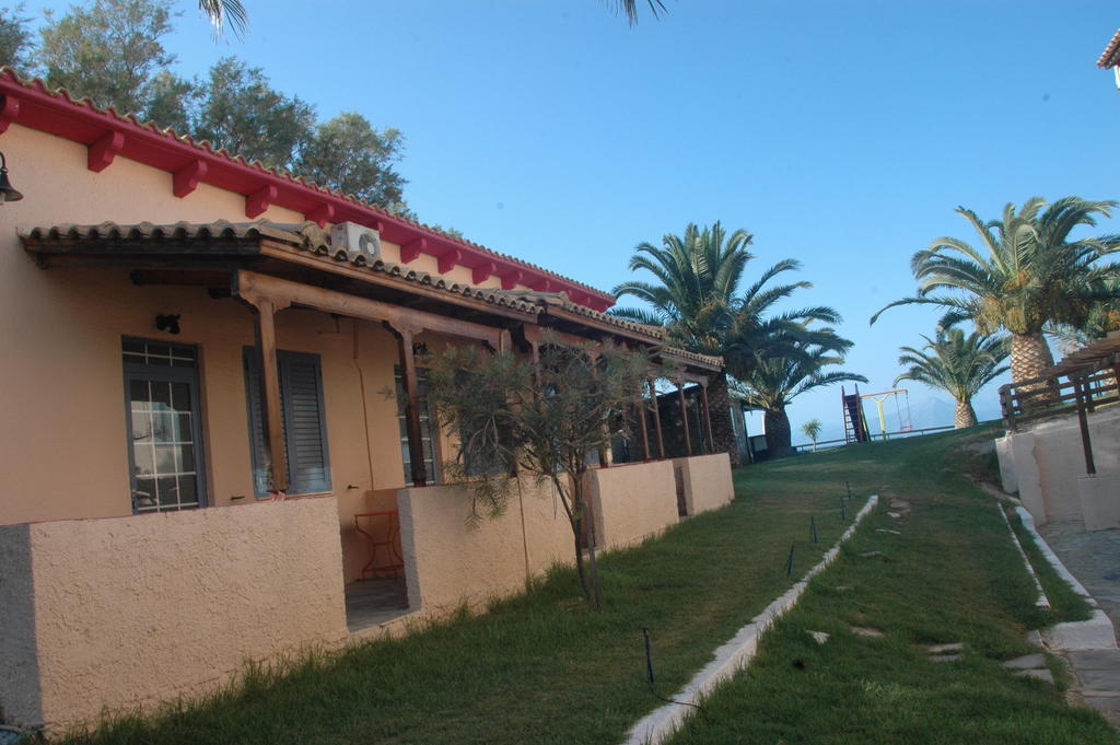 Koralli Beach Niforeika Exterior foto